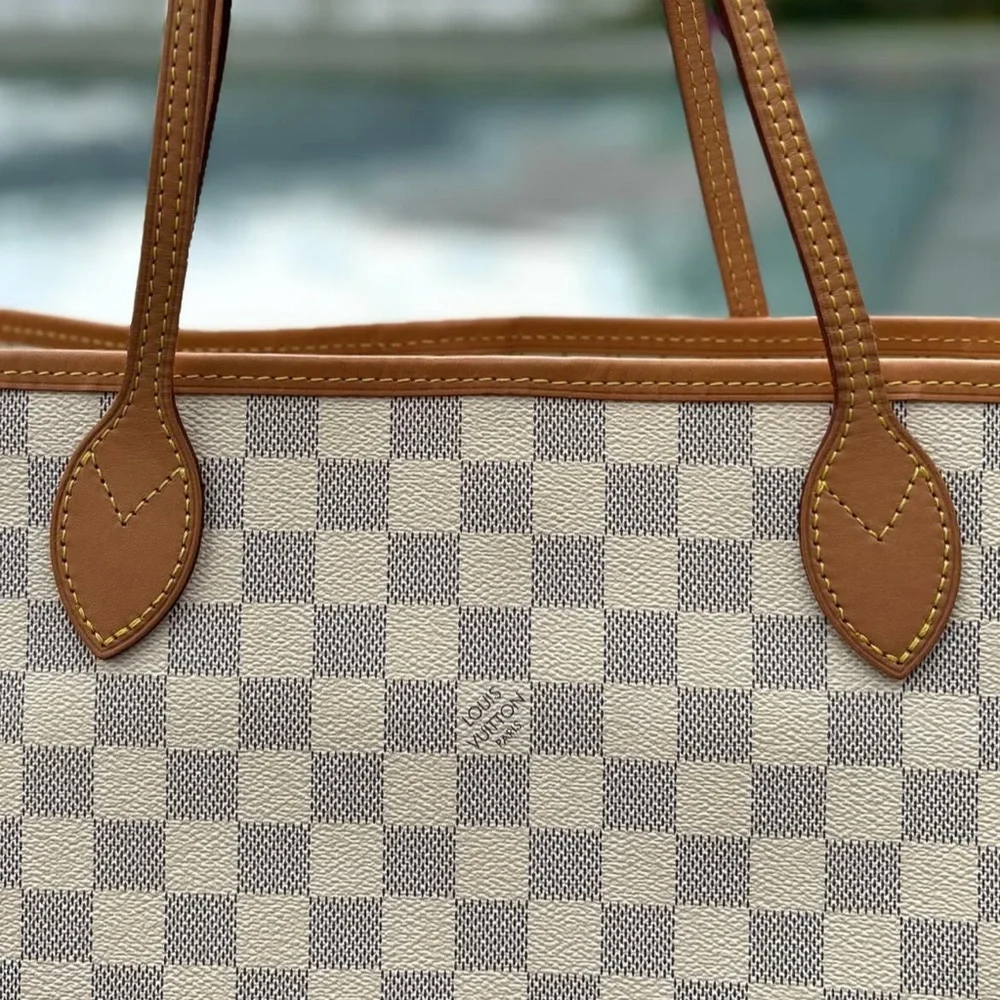 AUTH LOUIS VUITTON DAMIER AZUR MM - Picture 3 of 8
